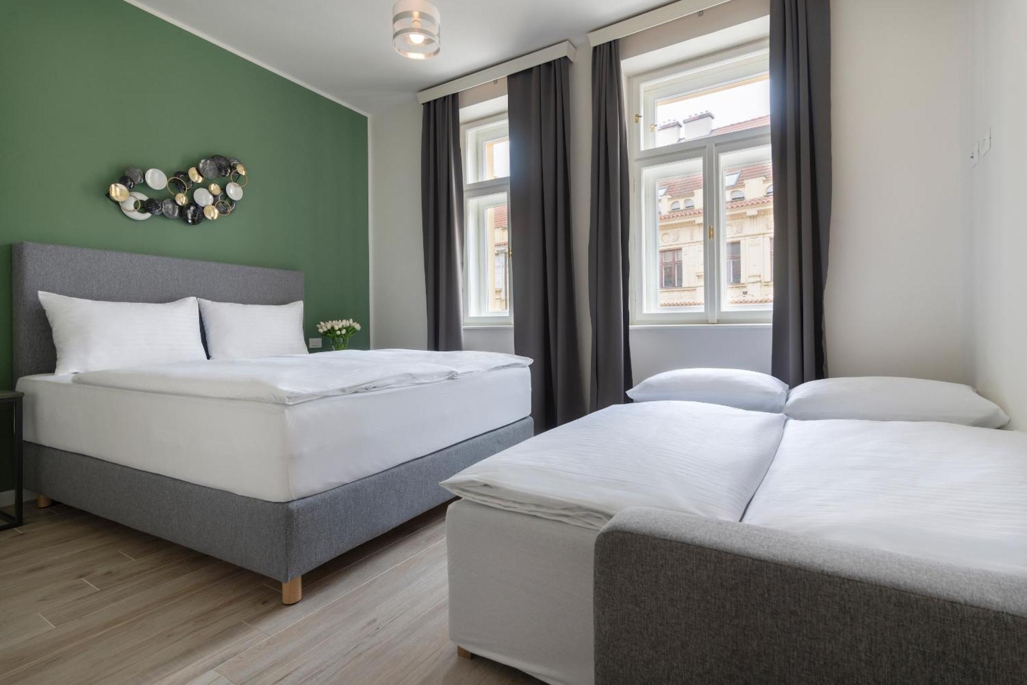 Kinsky Garden Apartments And Suites Prága Kültér fotó